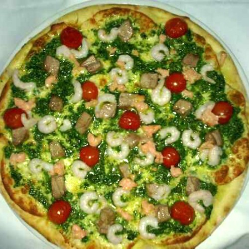 Ristorante_vecchia_cantina_baroni_ristoranti_avola_pizza_rossa_italy_eat_food